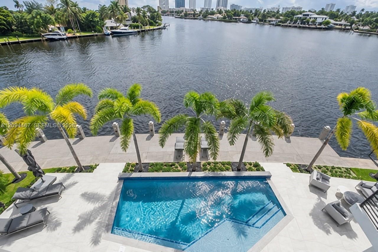 350 Circle Dr, Pompano Beach, FL 33062 Photo