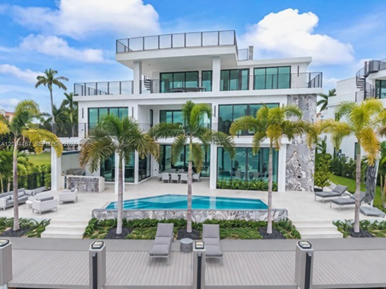 350 Circle Dr, Pompano Beach, FL 33062 Photo