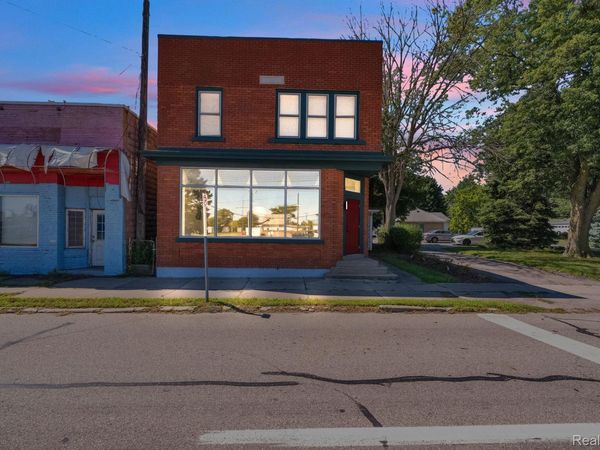 22421 Huron River Drive , Rockwood, Mi 48173