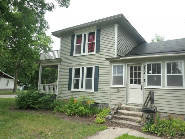 424 Kinney Street S, Mt Pleasant, MI 48858