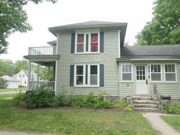 424 Kinney Street S, Mt Pleasant, MI 48858