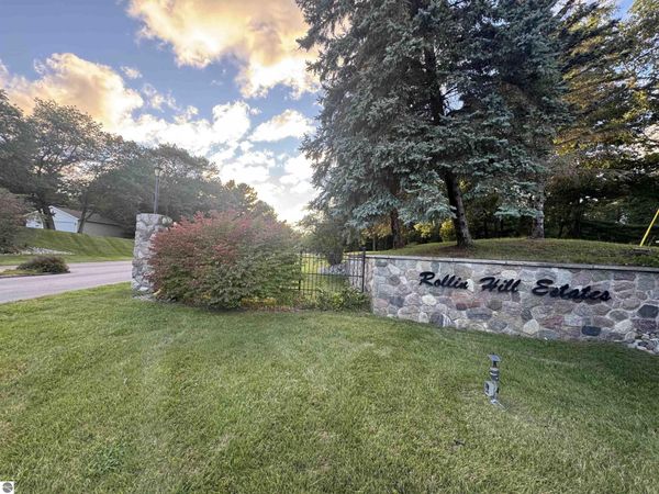 Rollin Hill Court, Oscoda, MI 48750