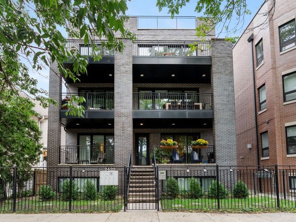 2422 W Lyndale Street , Unit 3, Chicago, IL 60647