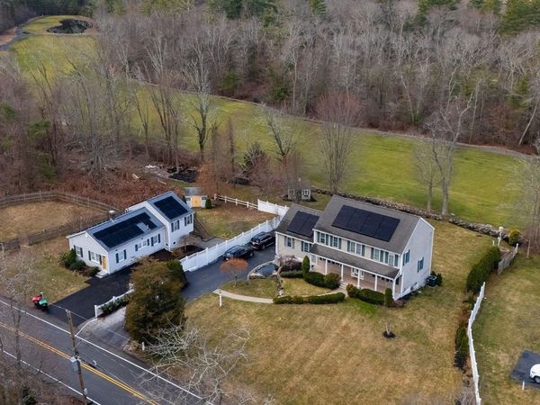 455 East St, West Bridgewater, MA 02379