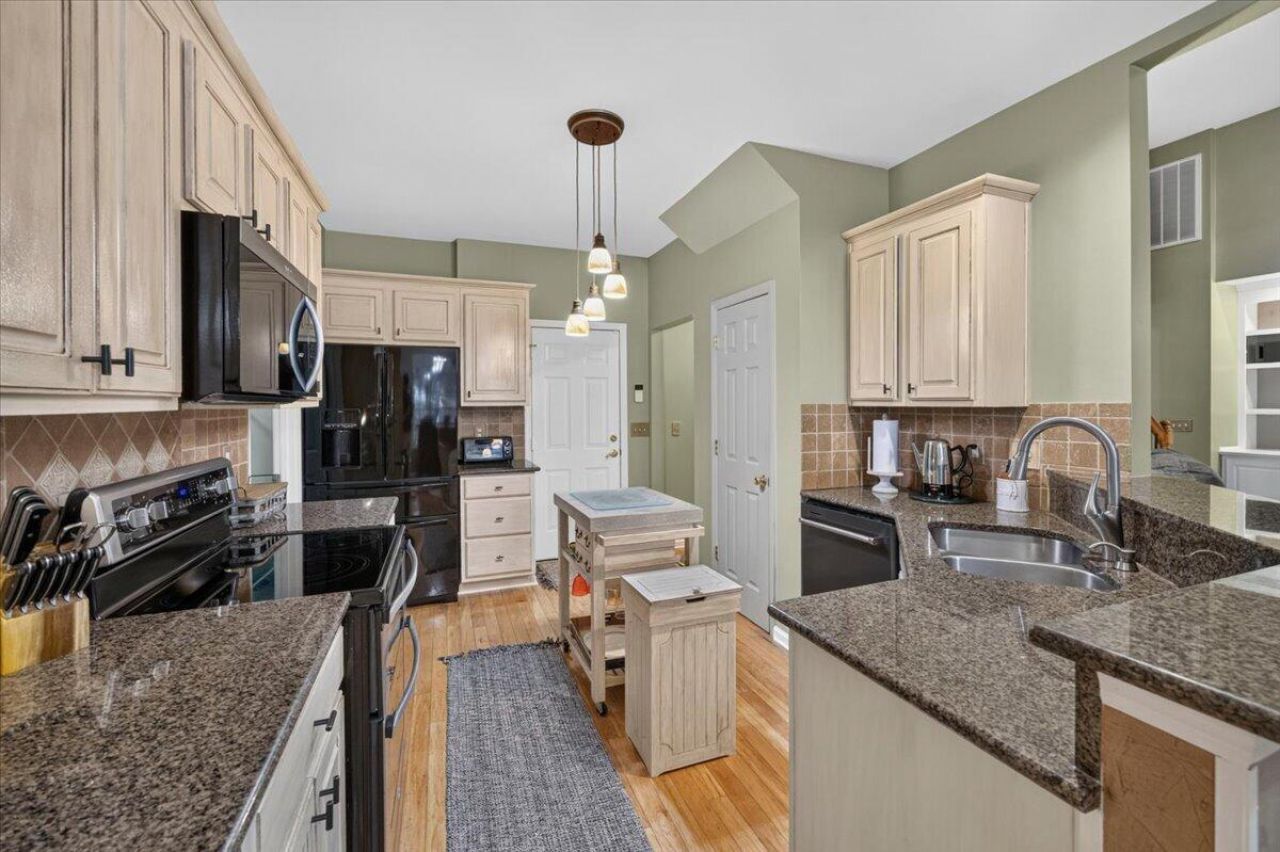 4001 Plantation House Road Photo 17