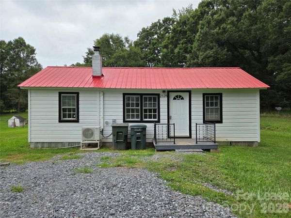 2128 Hodgin Street , Gastonia, NC 28056