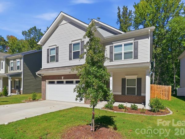 6151 Moonview Court , Charlotte, NC 28212