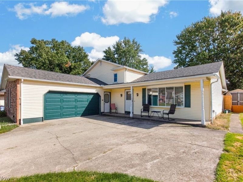 6005 Opal Street, North Ridgeville, OH 44039 Photo 4