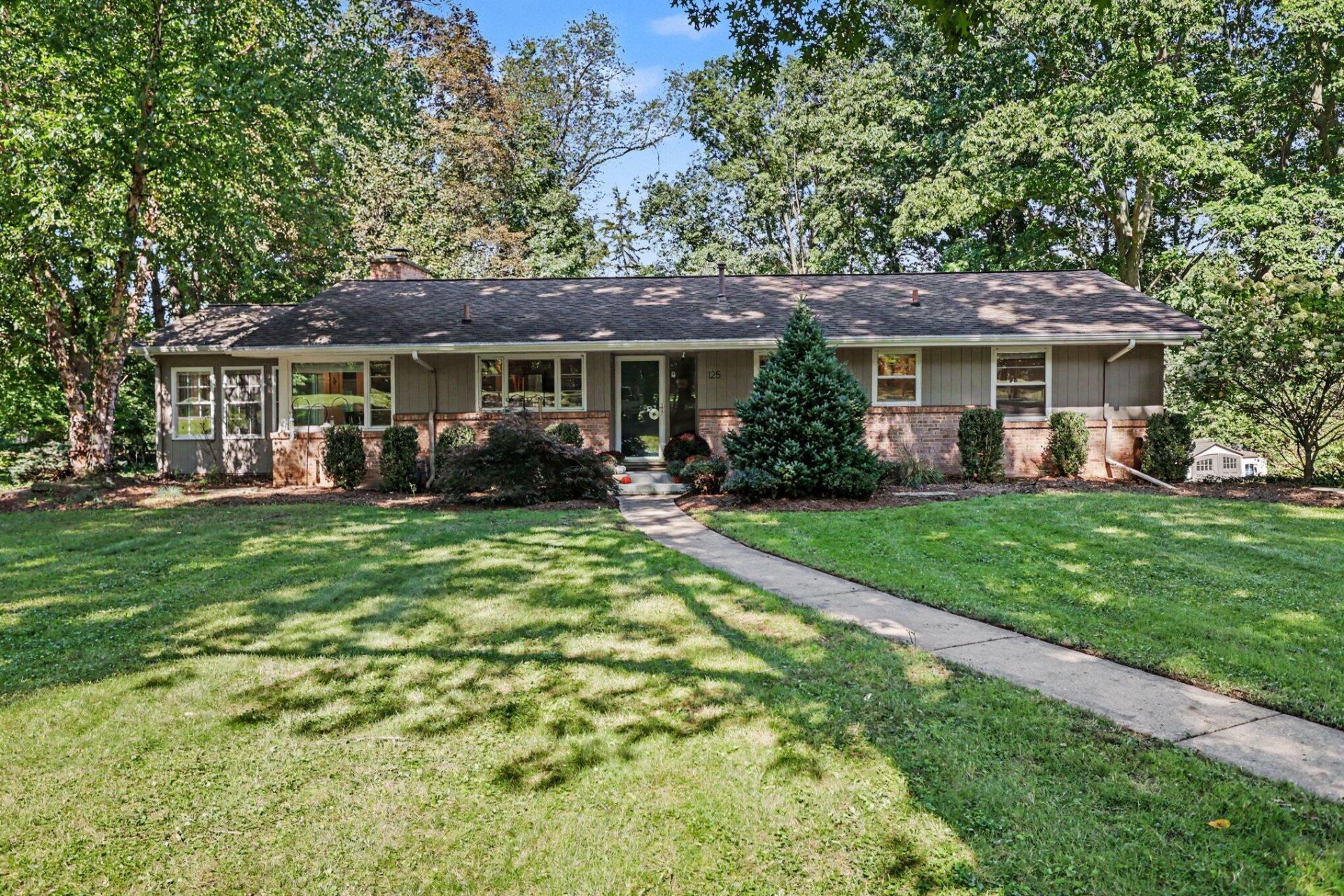 125 E Hamilton Lane, Battle Creek, MI 49015 Main Photo