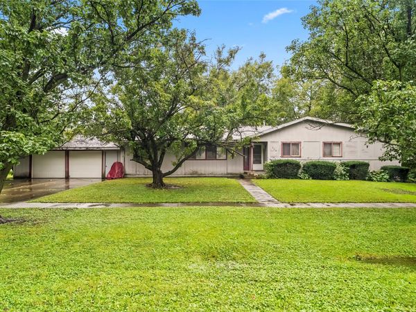 204 4th Street NW, Mitchellville, IA 50169