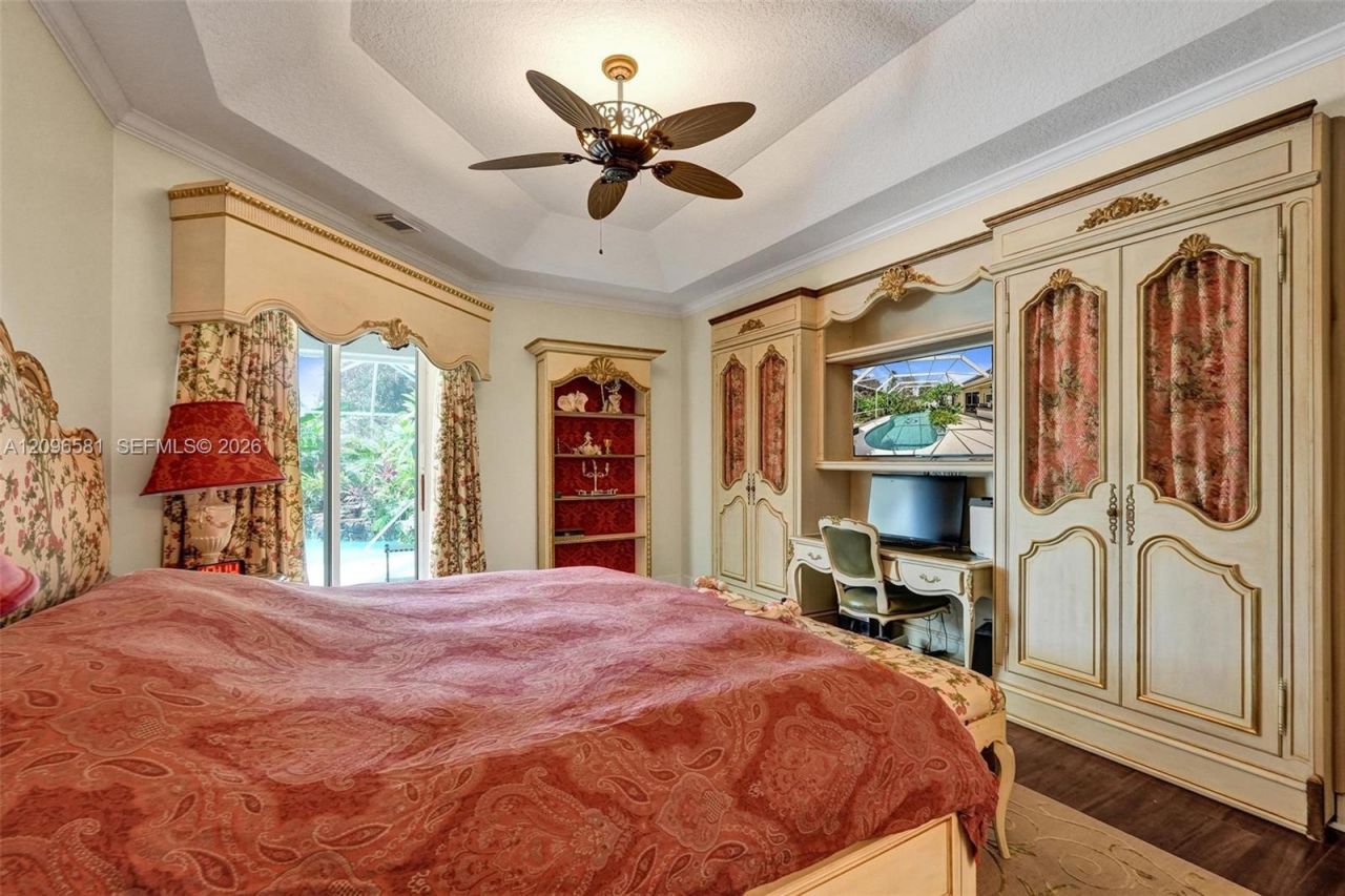 464 NE Cornwall Avenue, Port Saint Lucie, FL 34983 Photo
