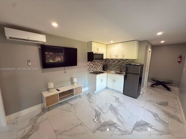 4910 SW 28th Ter , Unit 1, Dania Beach, FL 33312