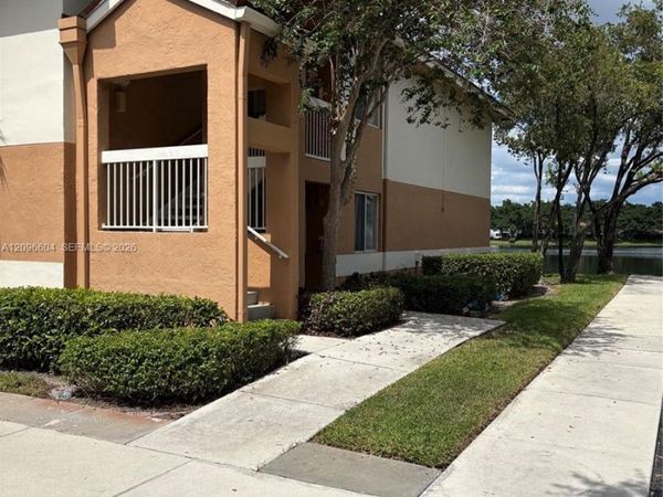 704 NW 92nd Ave, Unit 704, Plantation, FL 33324
