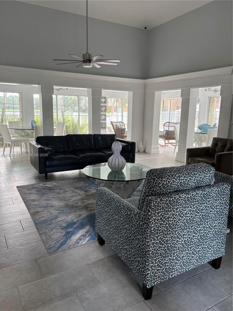 704 NW 92nd Ave, Unit 704, Plantation, FL 33324 Photo
