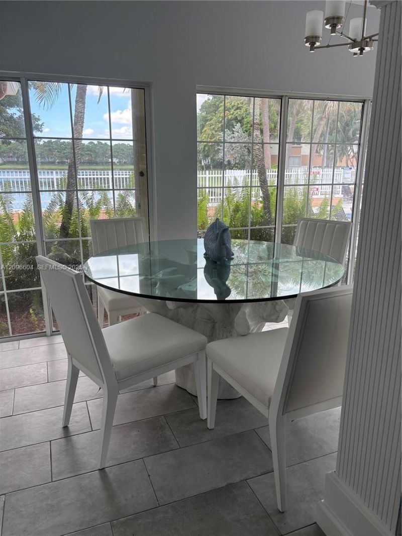 704 NW 92nd Ave, Unit 704, Plantation, FL 33324 Photo