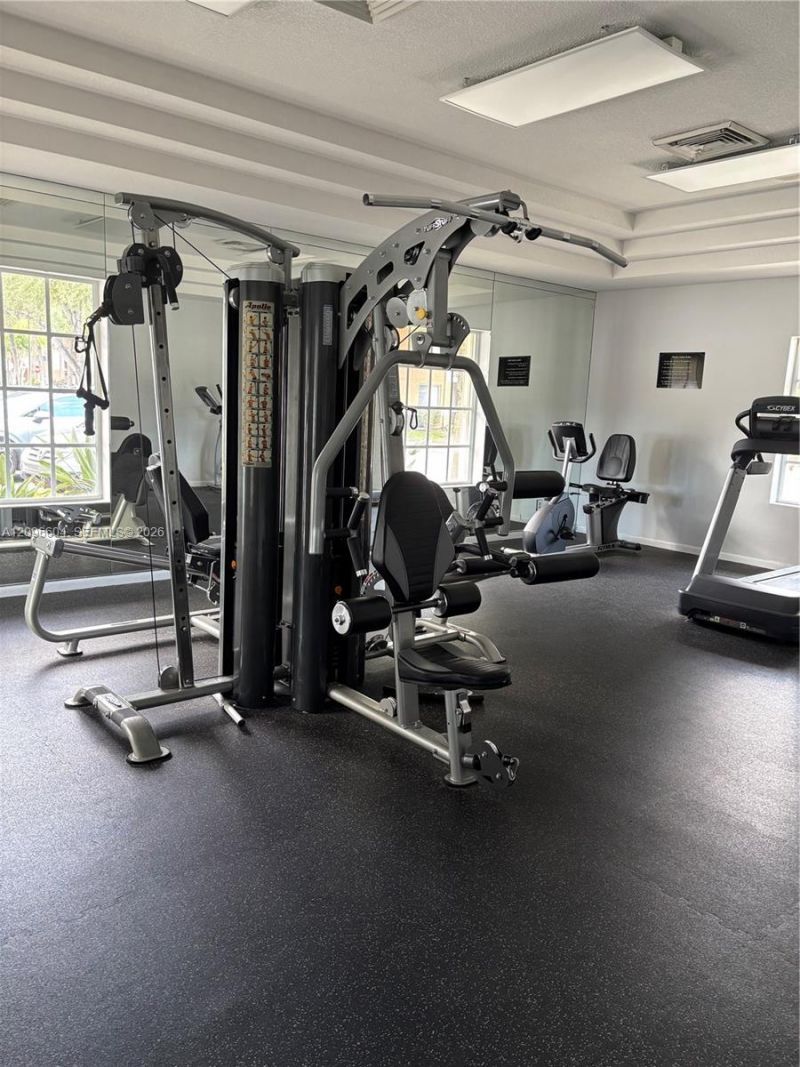 704 NW 92nd Ave, Unit 704, Plantation, FL 33324 Photo