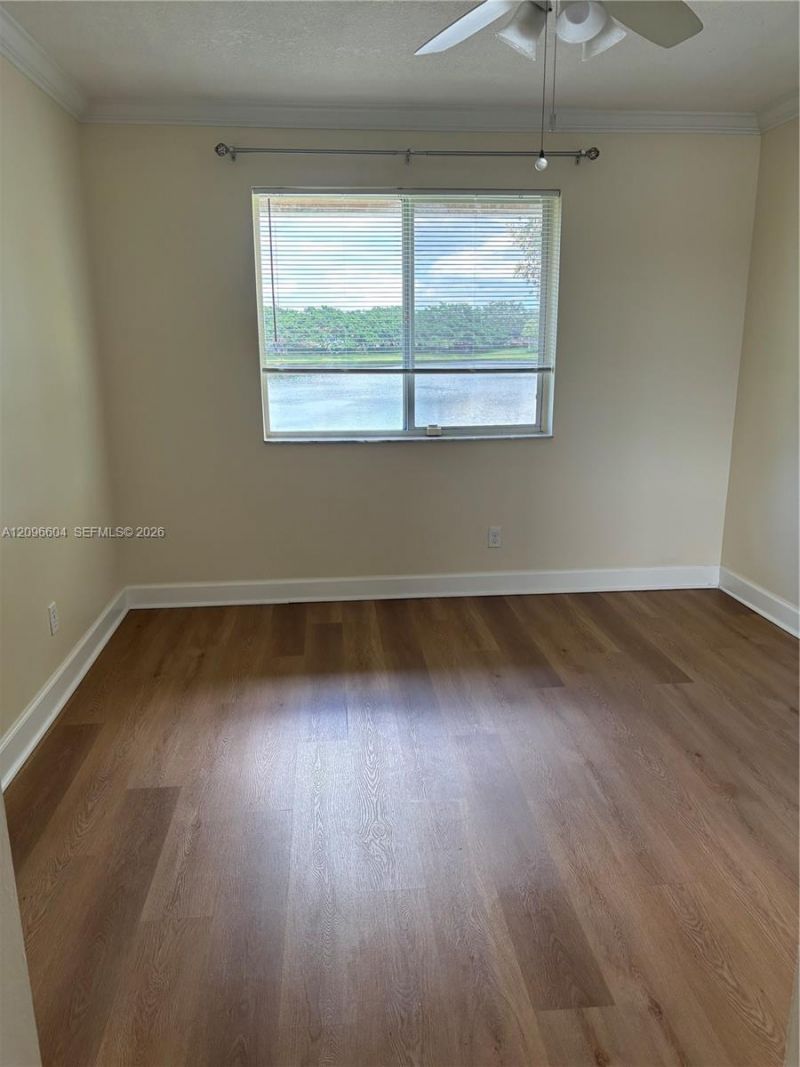 704 NW 92nd Ave, Unit 704, Plantation, FL 33324 Photo
