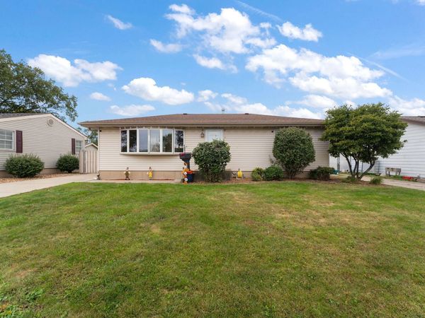 3527 43rd Street, Highland, IN 46322