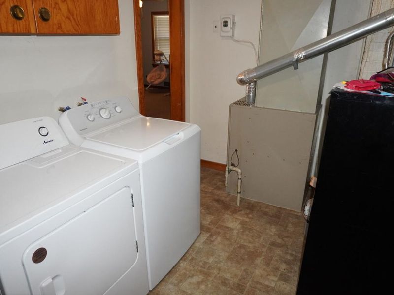 415 Gibbs Avenue, Wapakoneta, OH 45895 Photo 15
