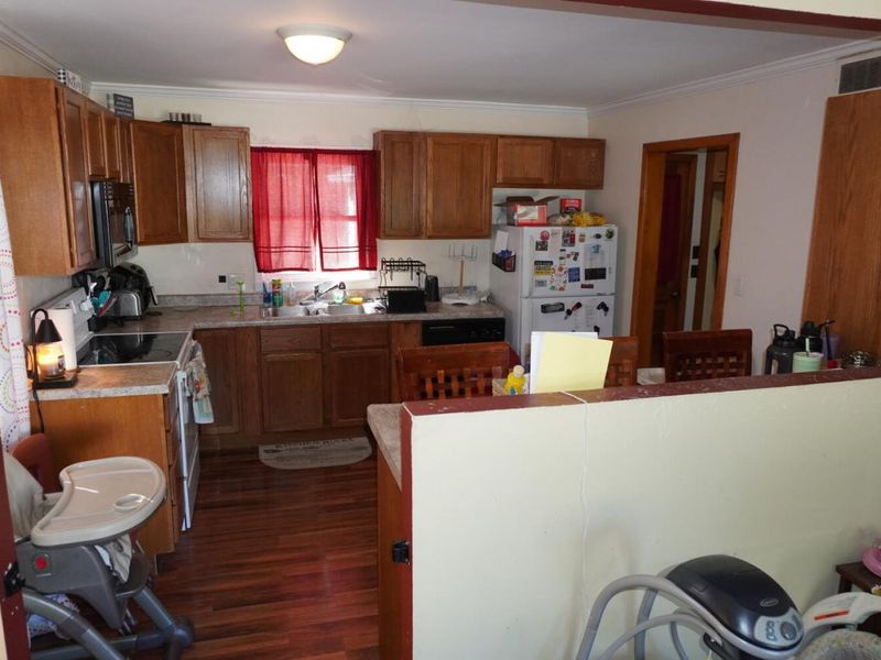 415 Gibbs Avenue, Wapakoneta, OH 45895 Photo 5