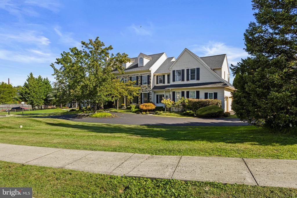 210 QUISSET LANE , WAYNE, PA 19087