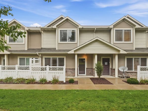 8601 Westown Parkway, Unit 27103, West Des Moines, IA 50266
