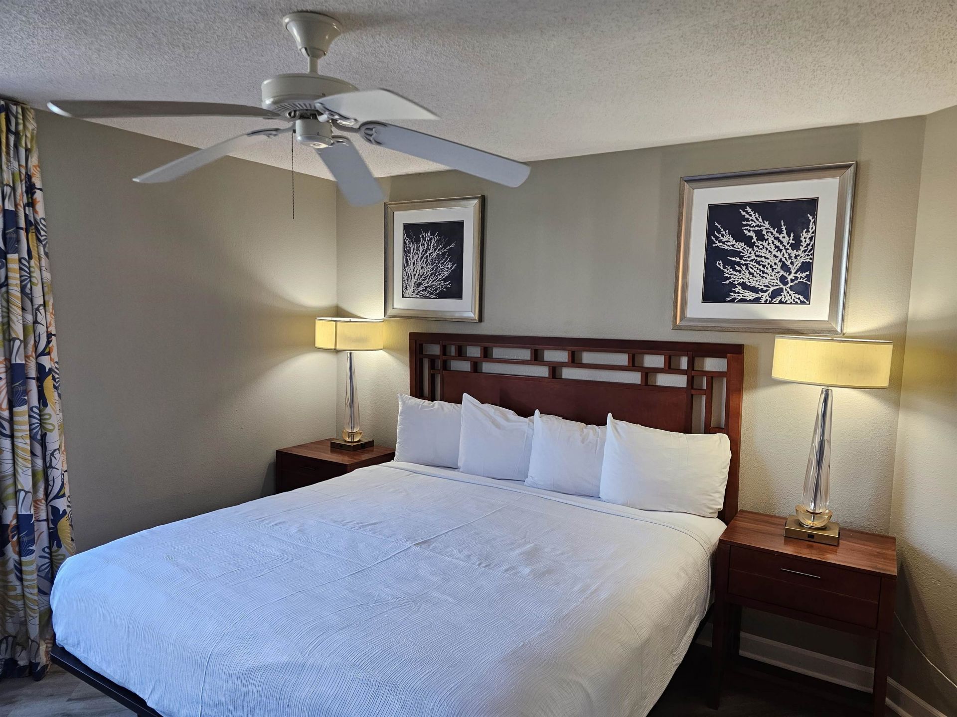 5200 N Ocean Blvd.  Photo 4