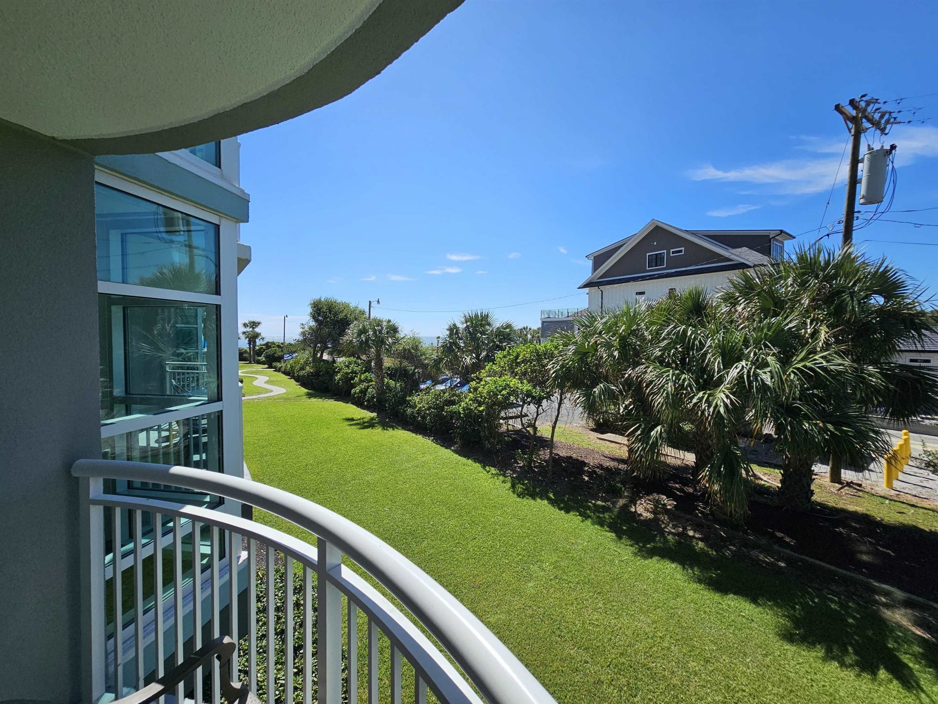 5200 N Ocean Blvd.  Photo 42