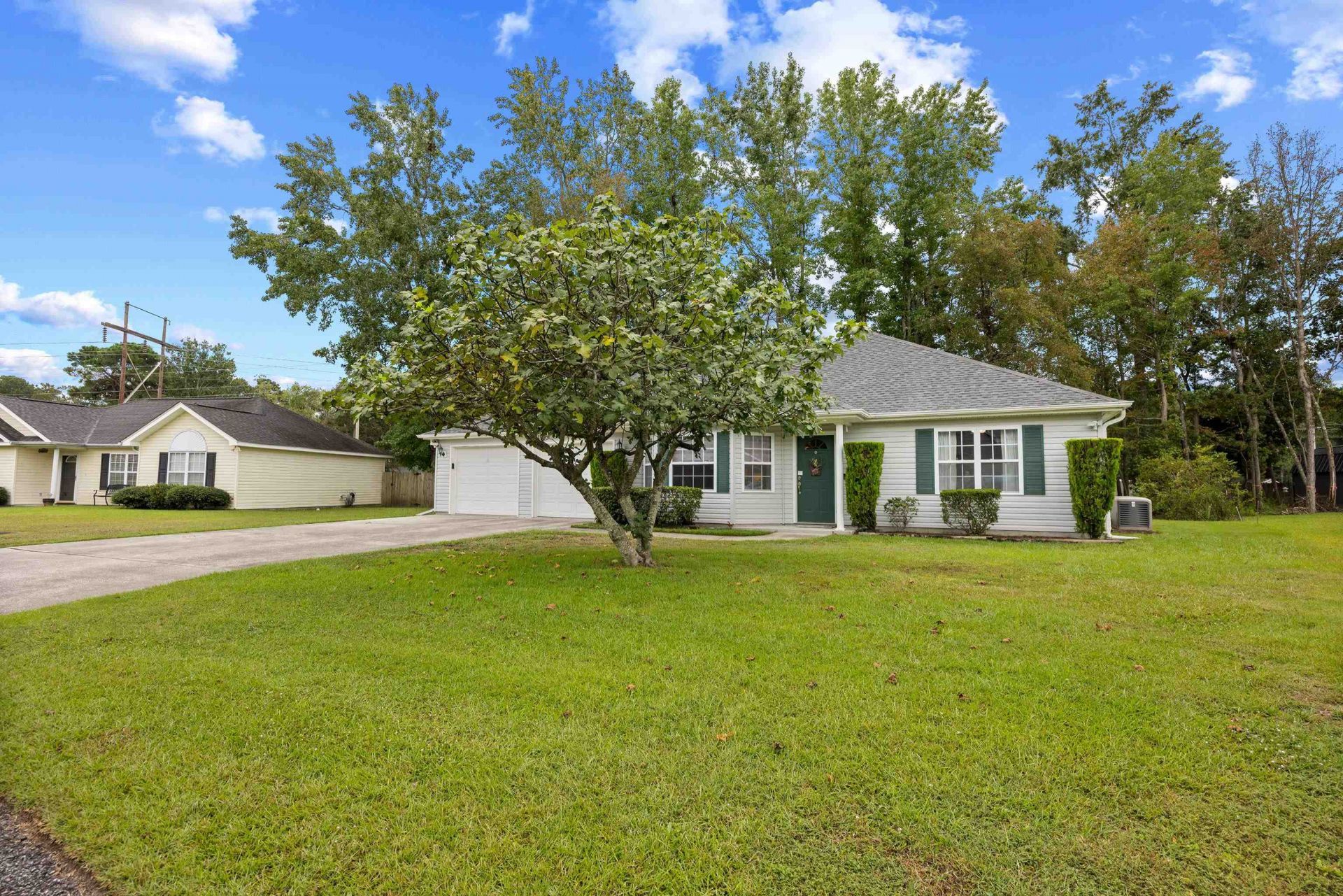4210 Summitt Trail Photo 3