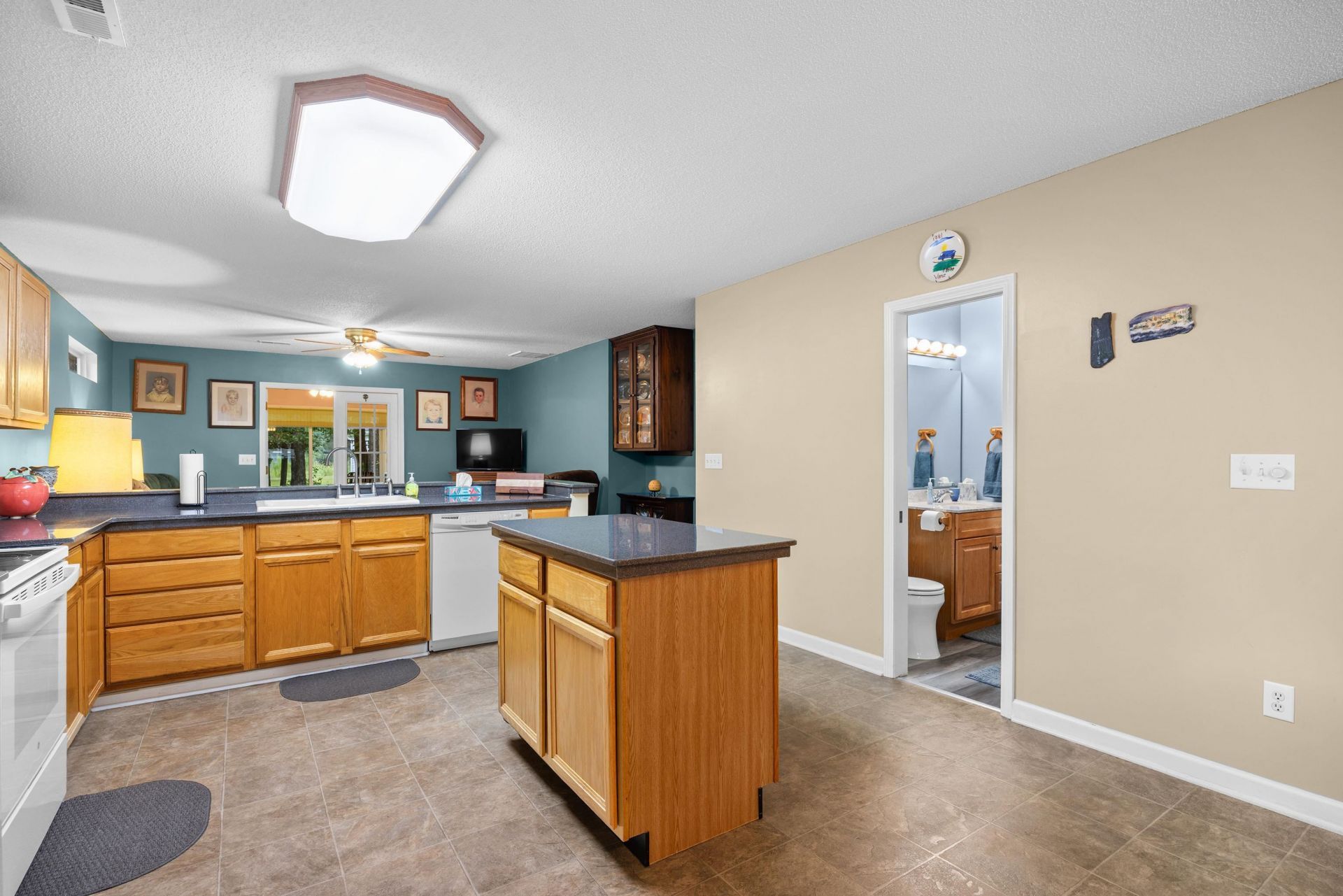 4210 Summitt Trail Photo 31