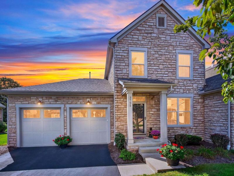 3755 Foresta Grand Drive, Powell, OH 43065 Photo 2