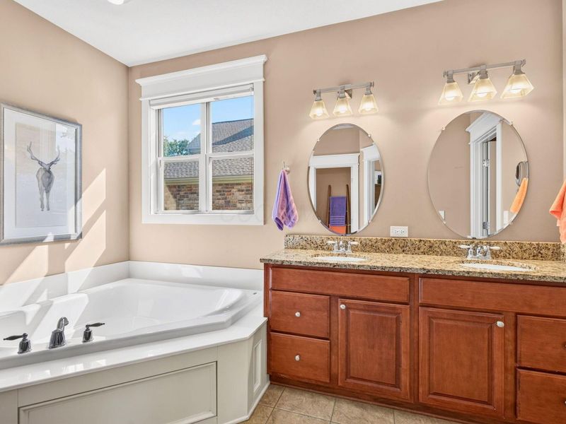 3755 Foresta Grand Drive, Powell, OH 43065 Photo 25