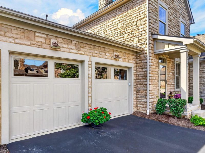 3755 Foresta Grand Drive, Powell, OH 43065 Photo 4