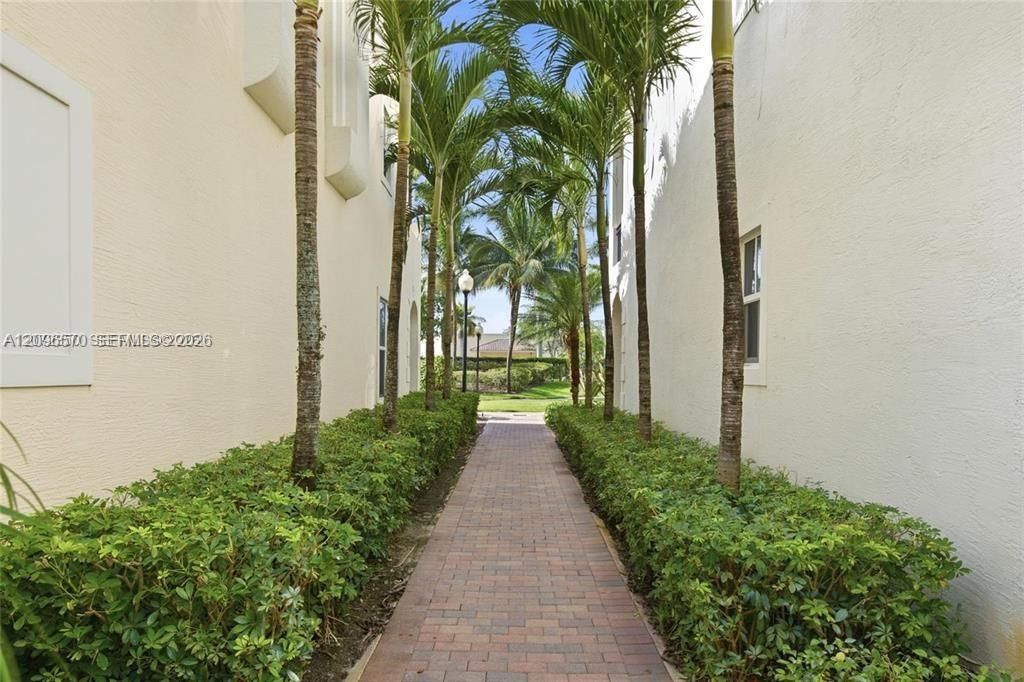 12441 NW 18th Ct , Pembroke Pines, FL 33028 Photo