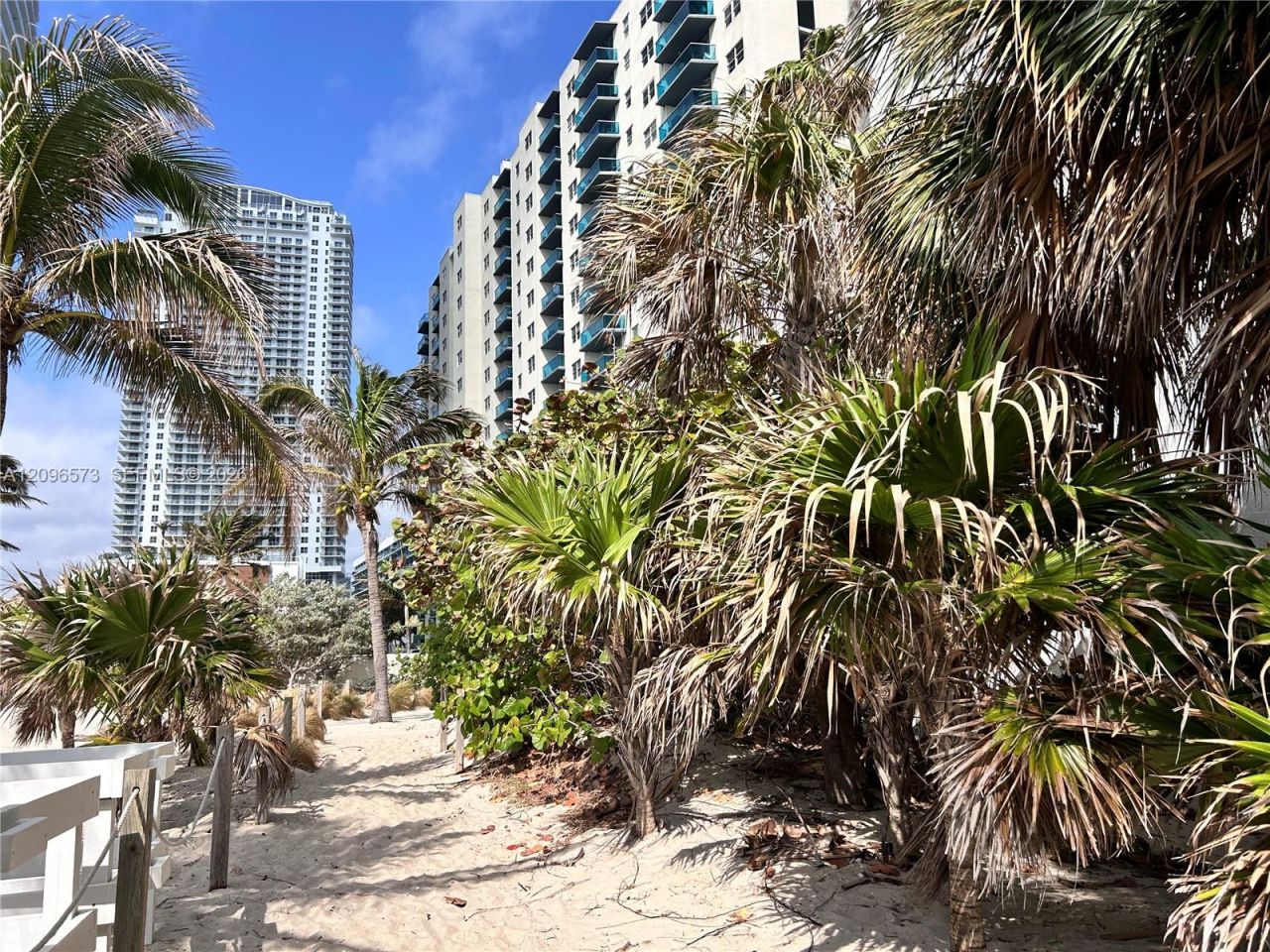 4001 S Ocean Dr , Unit 4G, Hollywood, FL 33019 Photo