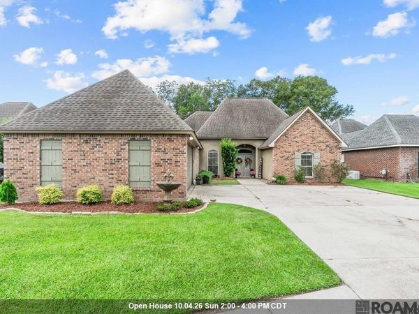 11135 Peaks Ave, Walker, LA 70785