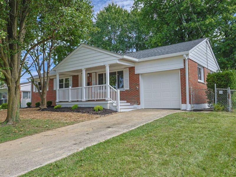 8422 Chesswood Drive, Colerain Township, OH 45239 Photo 2