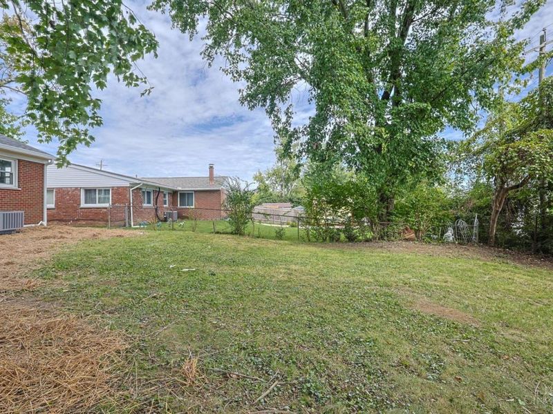 8422 Chesswood Drive, Colerain Township, OH 45239 Photo 34