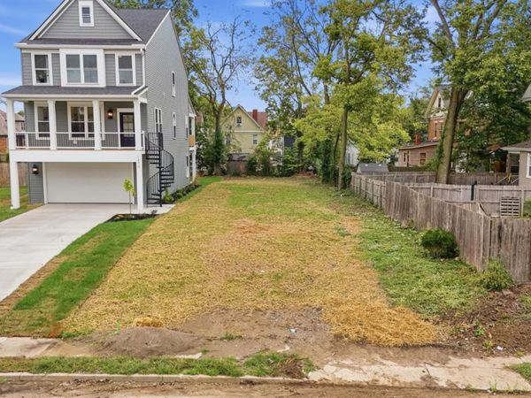 1572 St Leger Place, Cincinnati, OH 45207