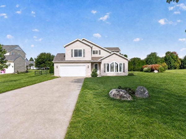4079 Erin Court, Pleasant Lake, MI 49272