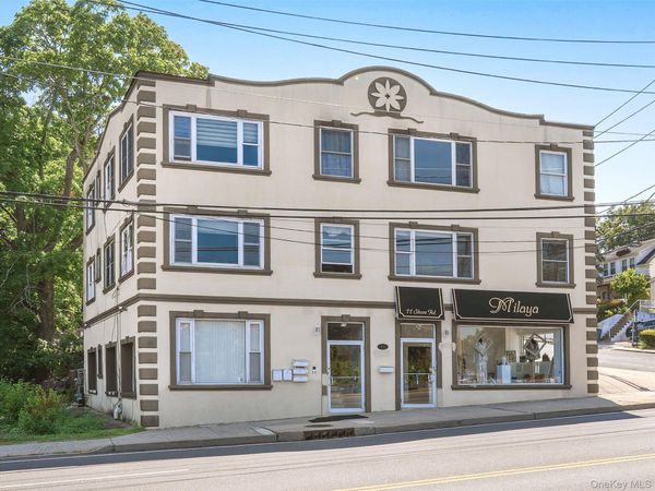 11 Shore Road , Unit #2, Port Washington, NY 11050