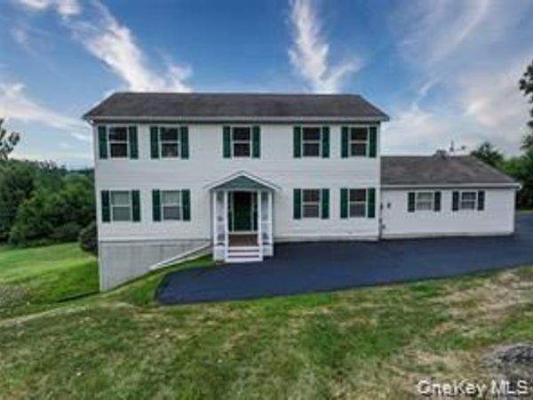 10 Ashlyn Drive , Marlboro, NY 12542