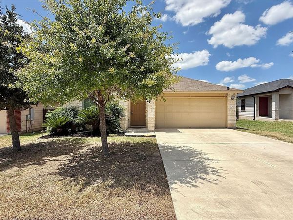 234 Capistrano DR , San Marcos, TX 78666