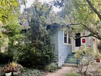 2227 PIONEER Road , Evanston, IL 60201 primary photo