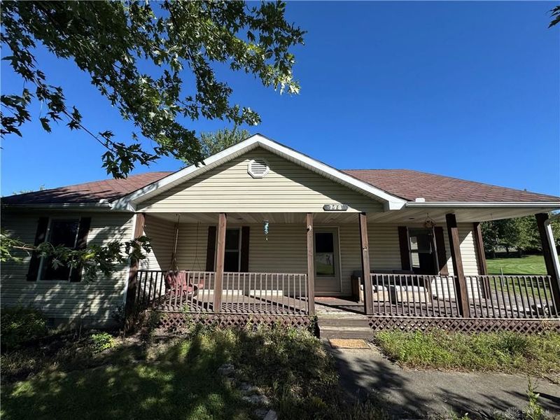 798 Brande Drive, Lakengren, OH 45320 Photo 2