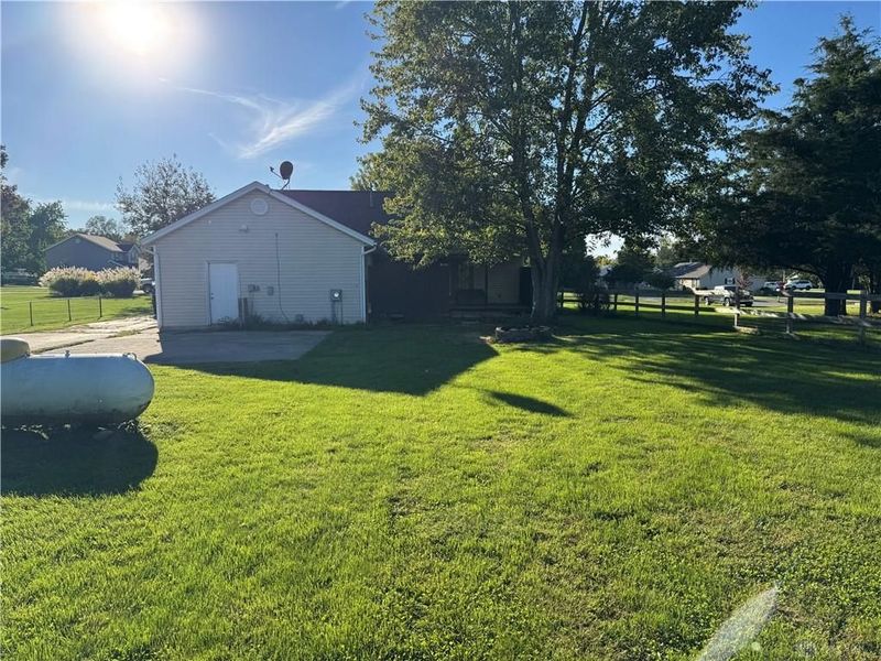 798 Brande Drive, Lakengren, OH 45320 Photo 20