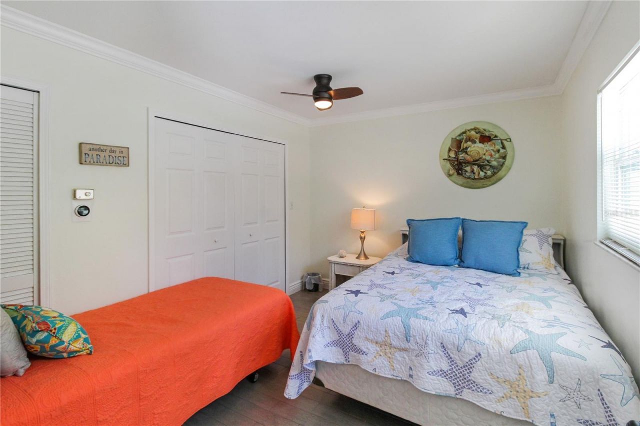 5021 Midnight Pass Road , Sarasota, FL 34242 Photo