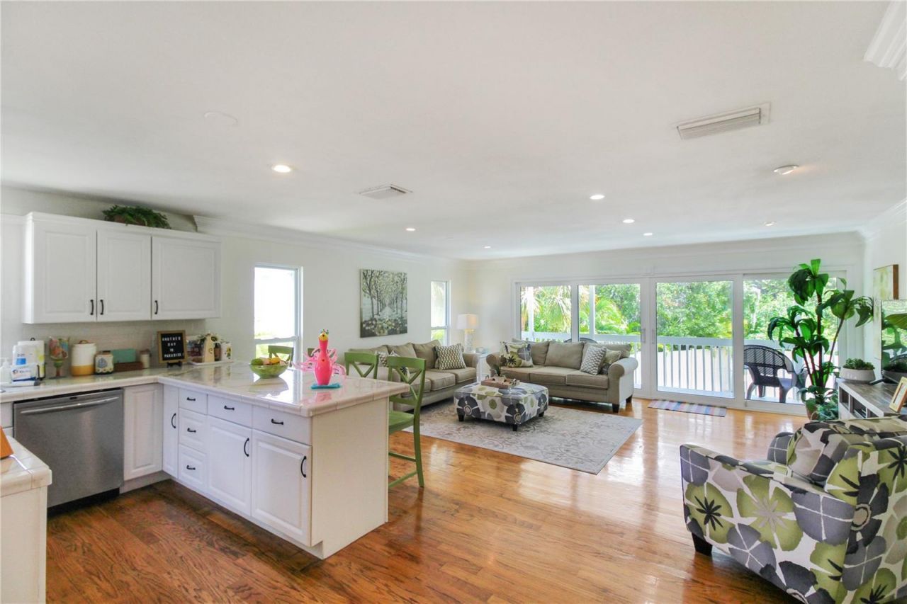 5021 Midnight Pass Road , Sarasota, FL 34242 Photo