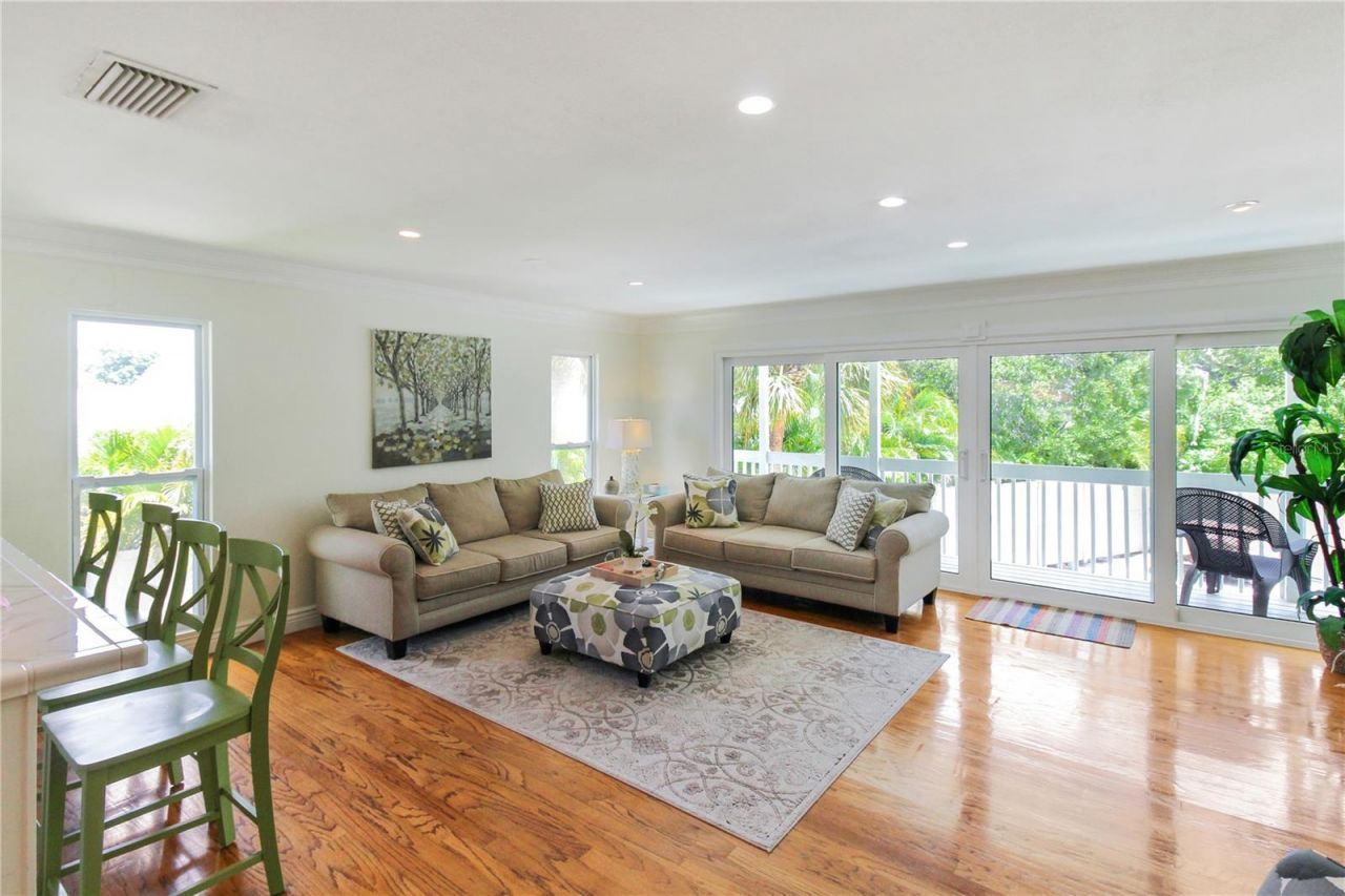 5021 Midnight Pass Road , Sarasota, FL 34242 Photo