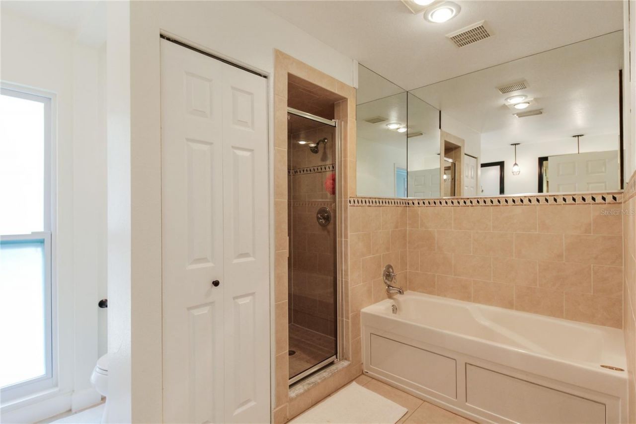 5021 Midnight Pass Road , Sarasota, FL 34242 Photo